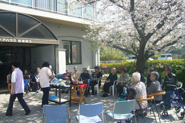 観桜会
